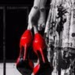 Meet your Posher, Cynthia